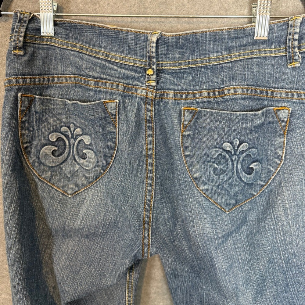 Retro Dereon Jeans 9/10 Blue Bootcut Embroidered Pocket Y2K McBling Denim Pants - Picture 9 of 13